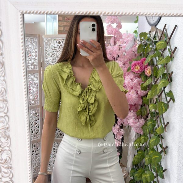 Blusa volante pistacho